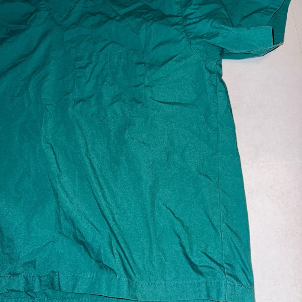 Allheart Scrub Basics UNISEX TOP Size Large Green - Picture 3 of 9